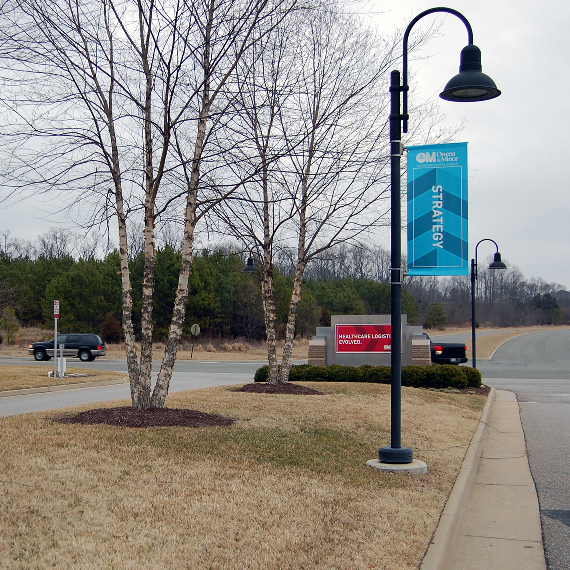 Business driveway banners